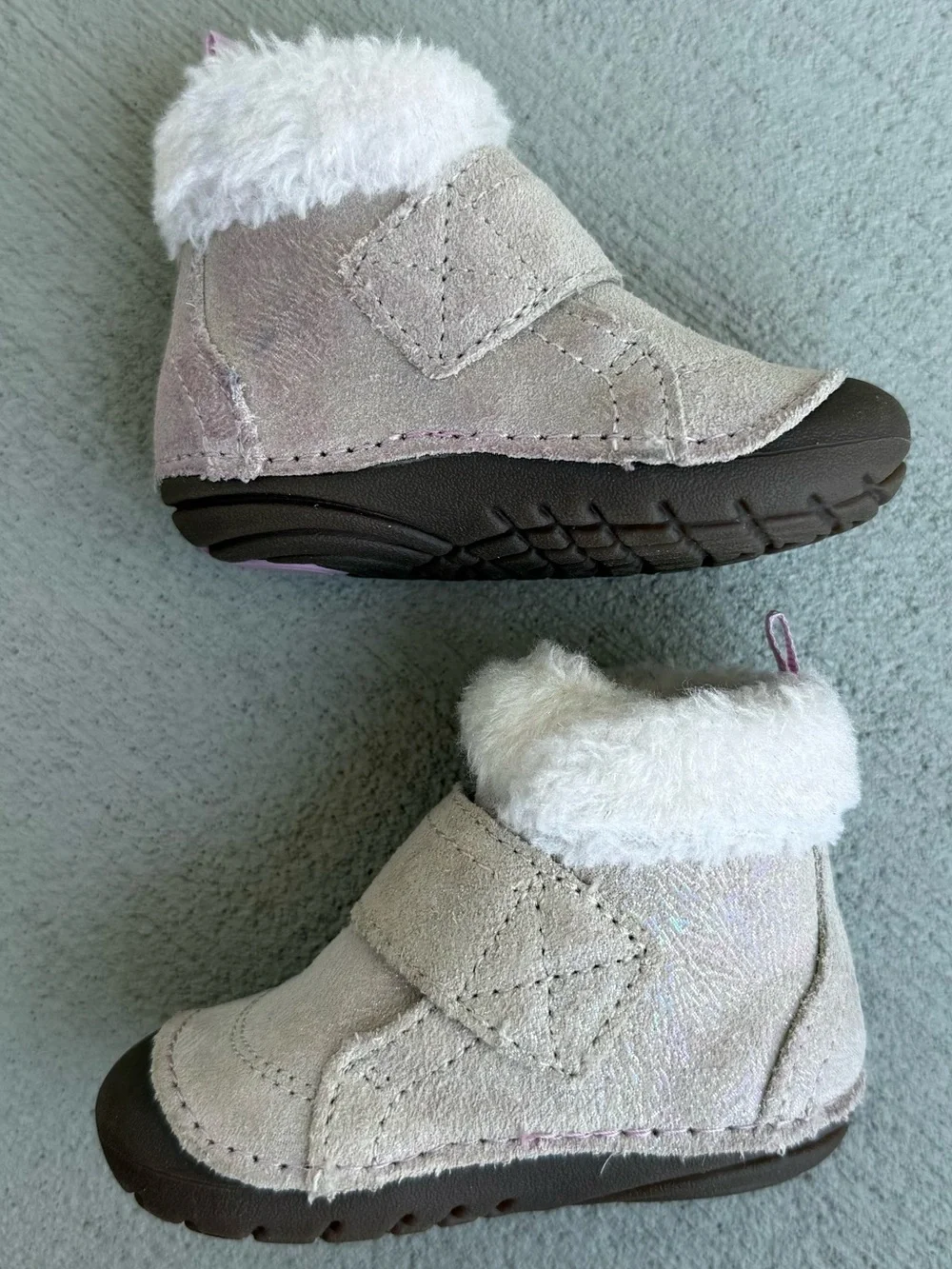 Stride Rite Soft Motion Sophie Boots Champagne Color Faux Fur Top 3M Baby Girl